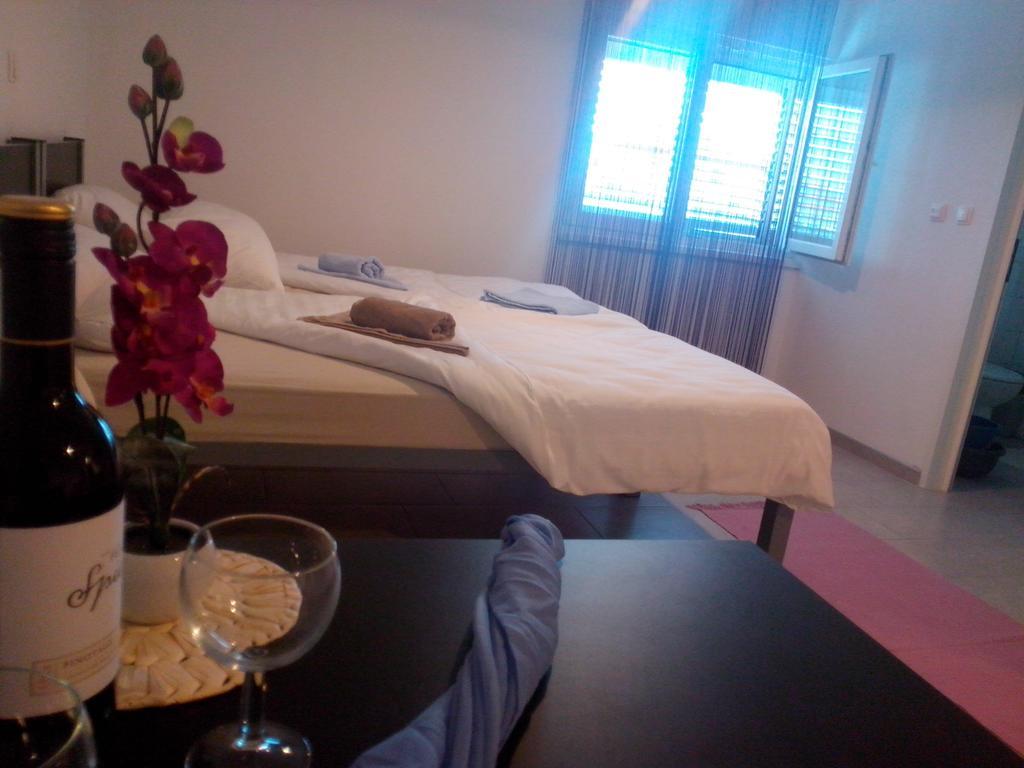 Apartments A-Mol Zadar Phòng bức ảnh